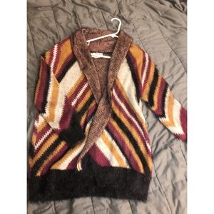 Sweater/cardigan